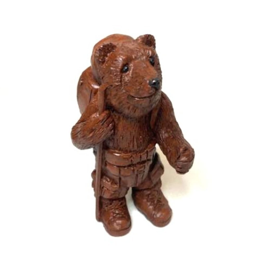 Vtg‎ Red Mill Mfg Hiking Bear Figurine "Gear" on Backpack Pecan Resin USA